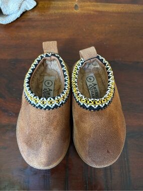 American Exchange Kids' Brown Suede Slip-On Shoes with Knit Trim - Size 5